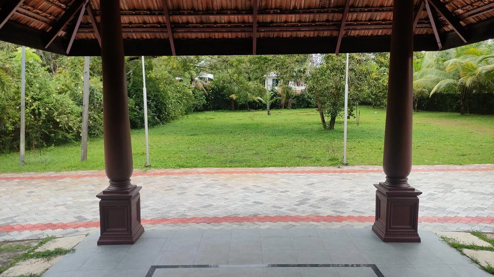 Resort Marari Beach Palace Mararikulam