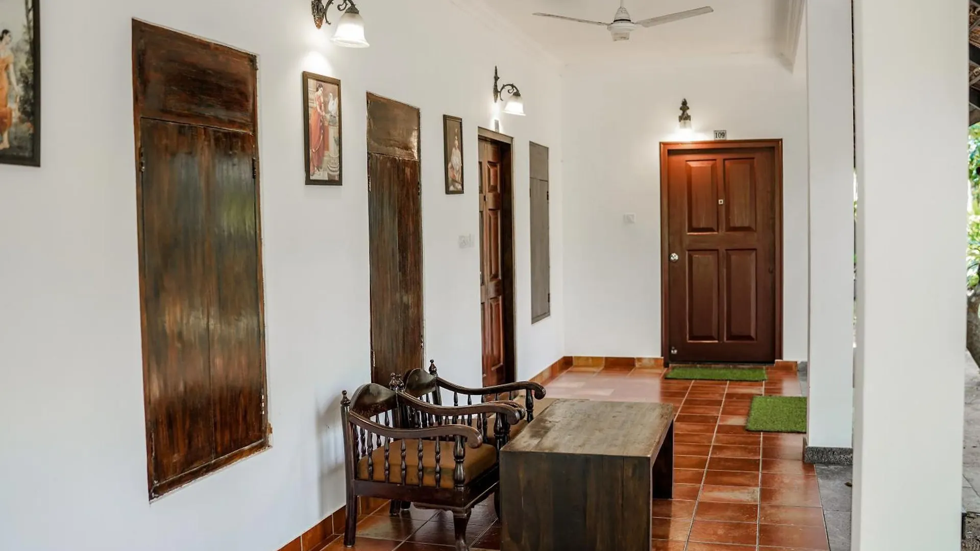 Marari Beach Palace Mararikulam