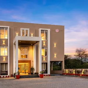 https://seasons-sajjangarh.udaipurhotels.org